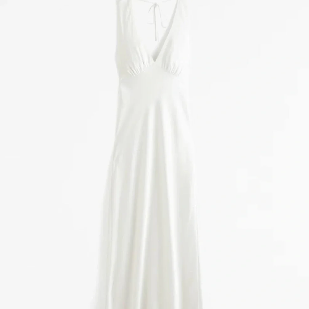 Abercrombie & Fitch Cream Maxi Dress